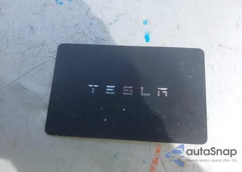 2023 Tesla Model Y Performance Dual Motor All-Wheel Drive z USA, uszkodzony, nr VIN 7SAYGDEF4PF753774